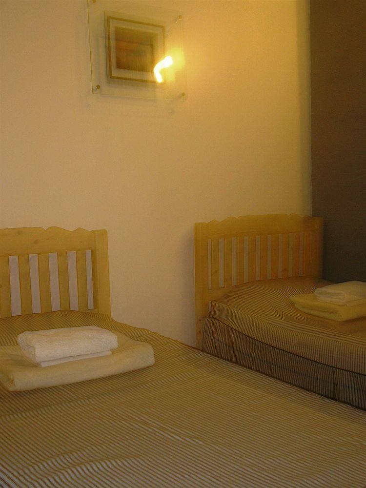 Makati International Inns 3*